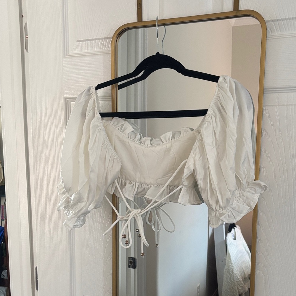 Chic White Ruffled Crop Top - Picture 3 of 3